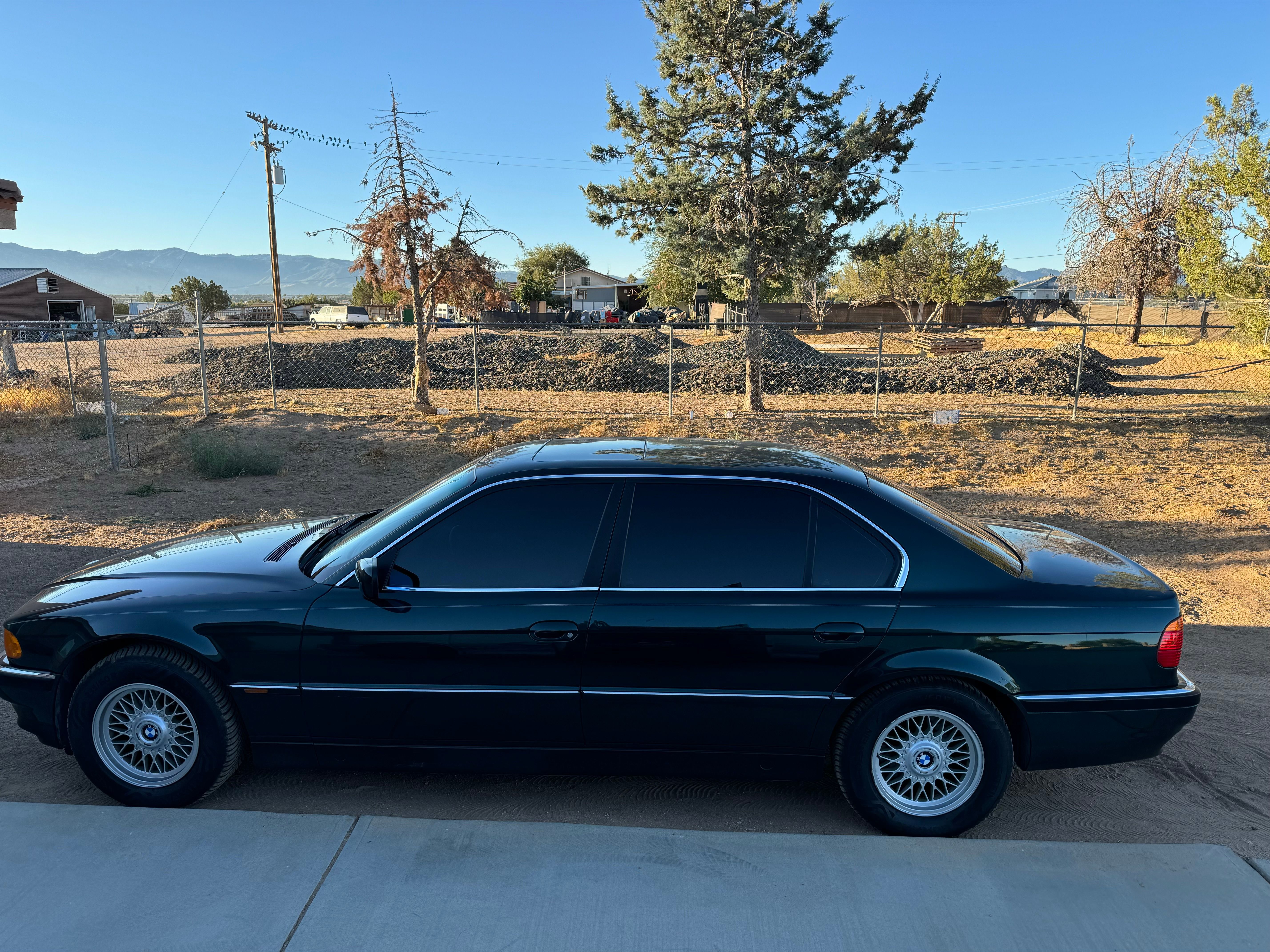 Used 1997 BMW 740iL RWD image 27