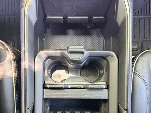 Used 2023 RAM 2500 Limited AWD/4WD image 24