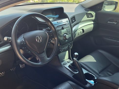 Used 2014 Acura ILX w/ Premium Package image 8