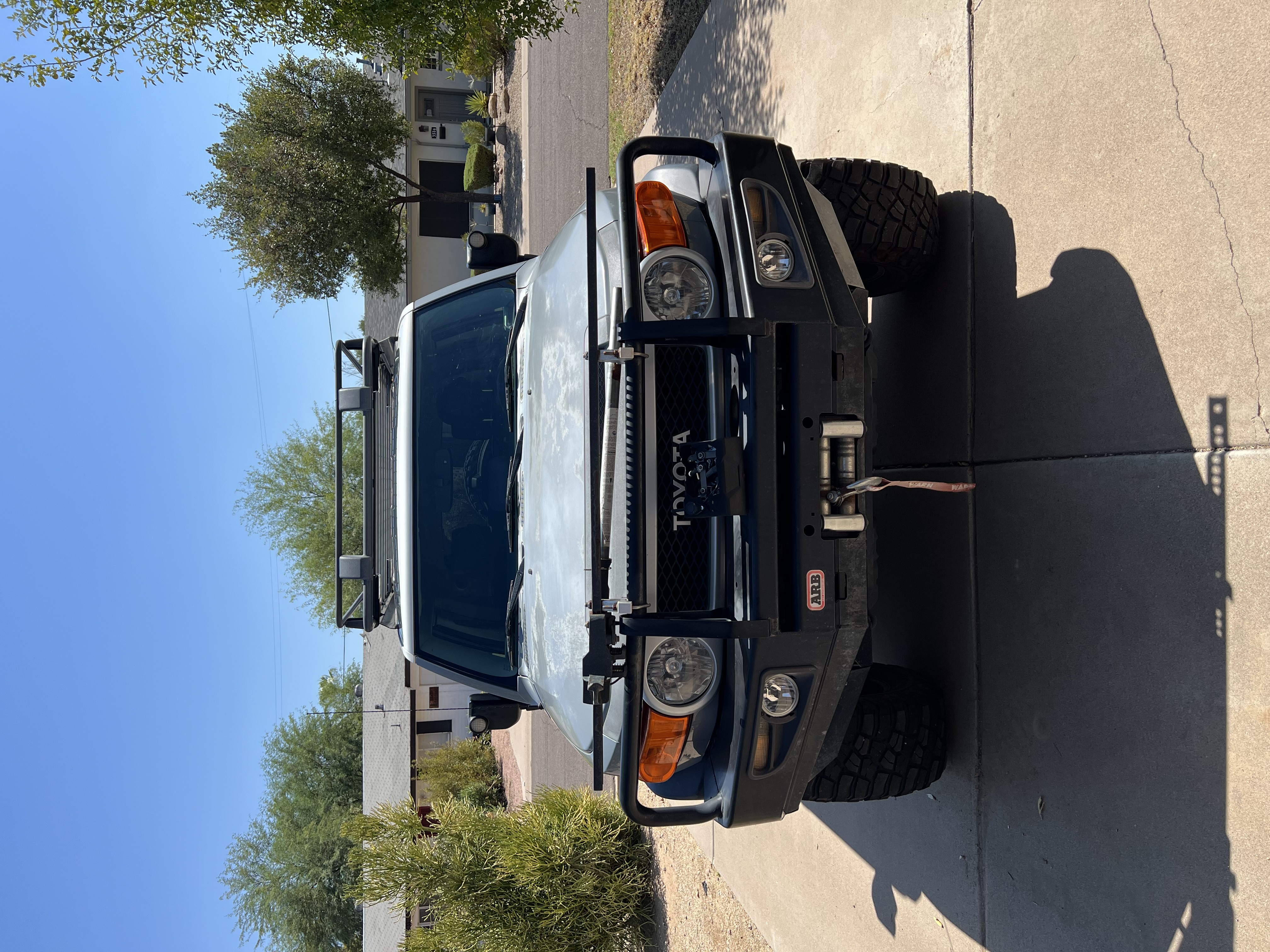 Used 2014 Toyota FJ Cruiser 4WD w/ Upgrade Package image 4