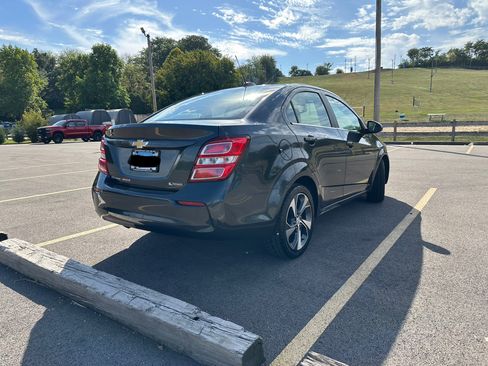 Used 2017 Chevrolet Sonic Premier image 4