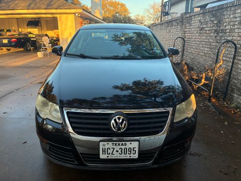 Used 2009 Volkswagen Passat Komfort image 12