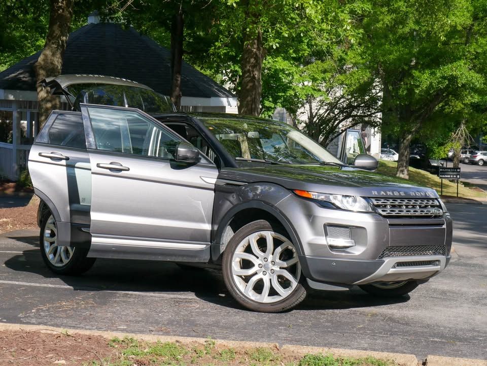Used 2015 Land Rover Range Rover Evoque Pure Plus AWD/4WD image 5
