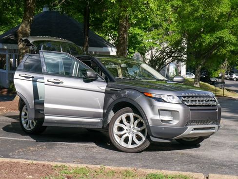Used 2015 Land Rover Range Rover Evoque Pure Plus AWD/4WD image 5