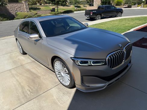 Used 2020 BMW ALPINA B7 xDrive w/ Luxury Rear Seating Package AWD/4WD image 19
