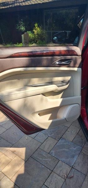Used 2012 Cadillac SRX Luxury AWD/4WD image 12