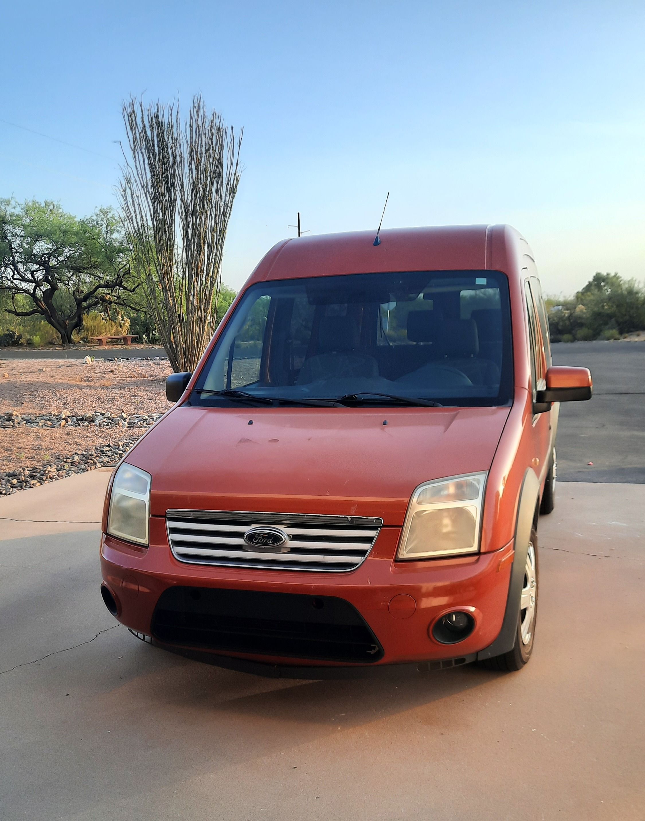 Used 2013 Ford Transit Connect XLT Premium FWD image 1
