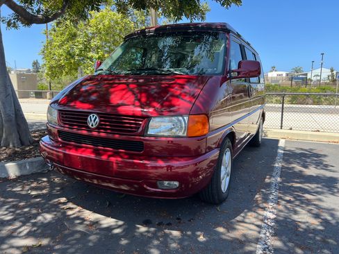 Used 2003 Volkswagen Eurovan MV image 1