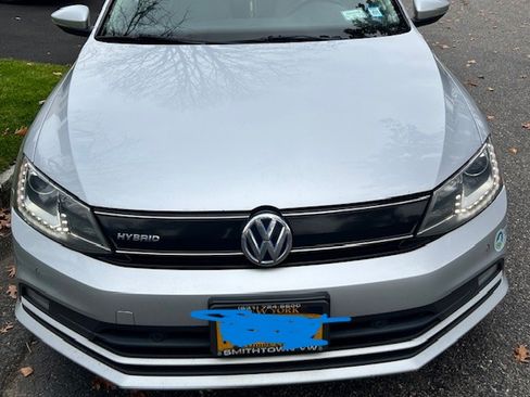 Used 2016 Volkswagen Jetta SEL Premium image 5