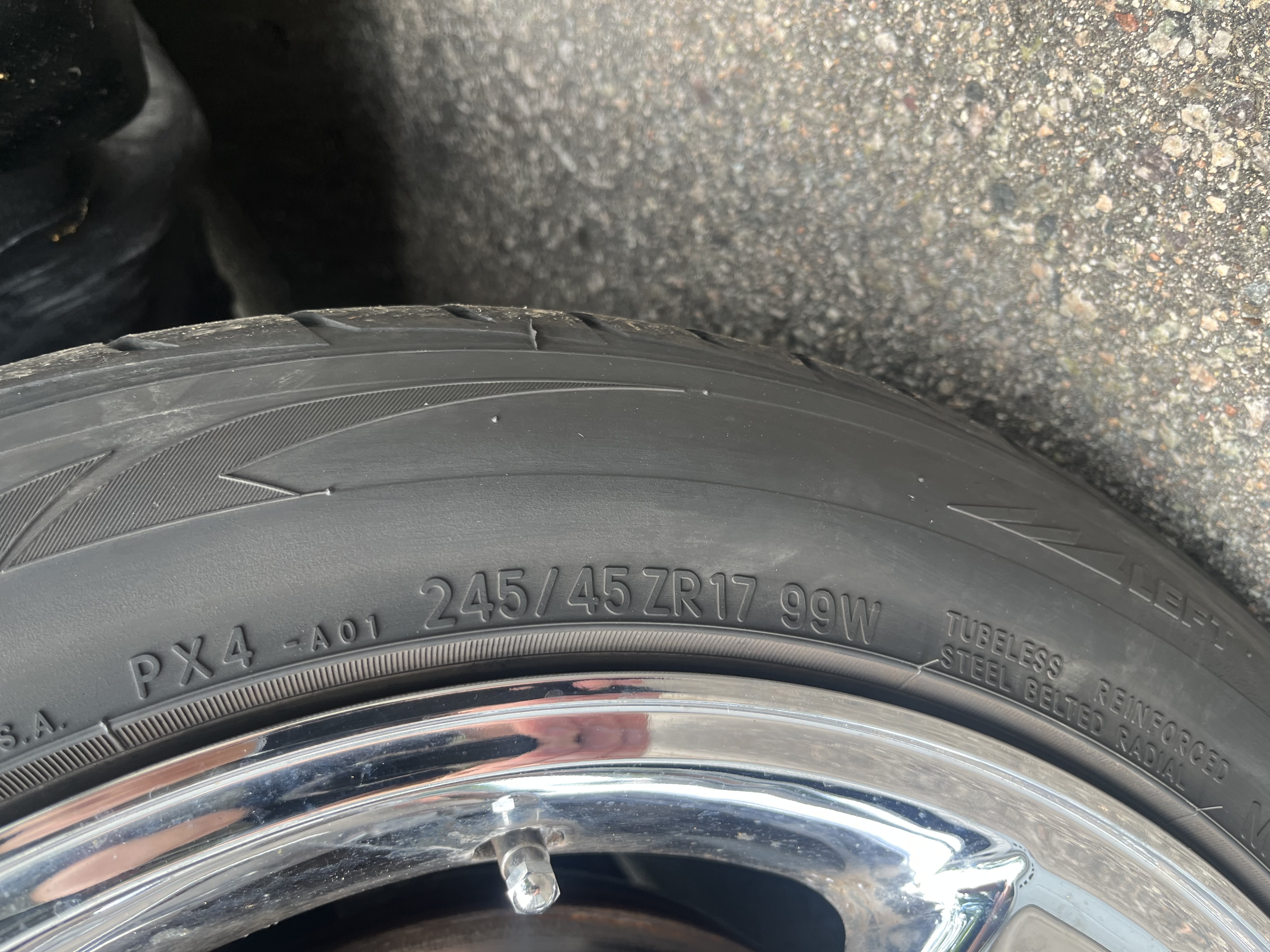 Used 1996 Ford Mustang Cobra RWD image 16