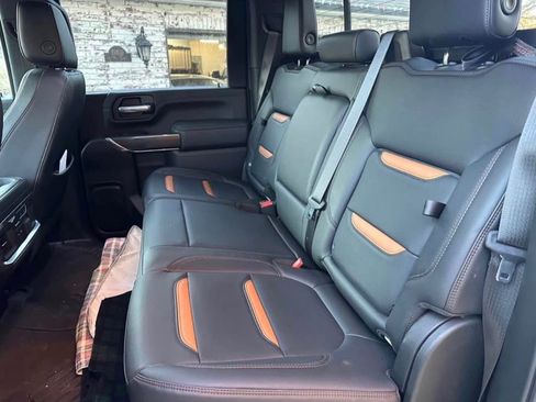 Used 2020 GMC Sierra 3500 AT4 w/ AT4 Premium Package image 11