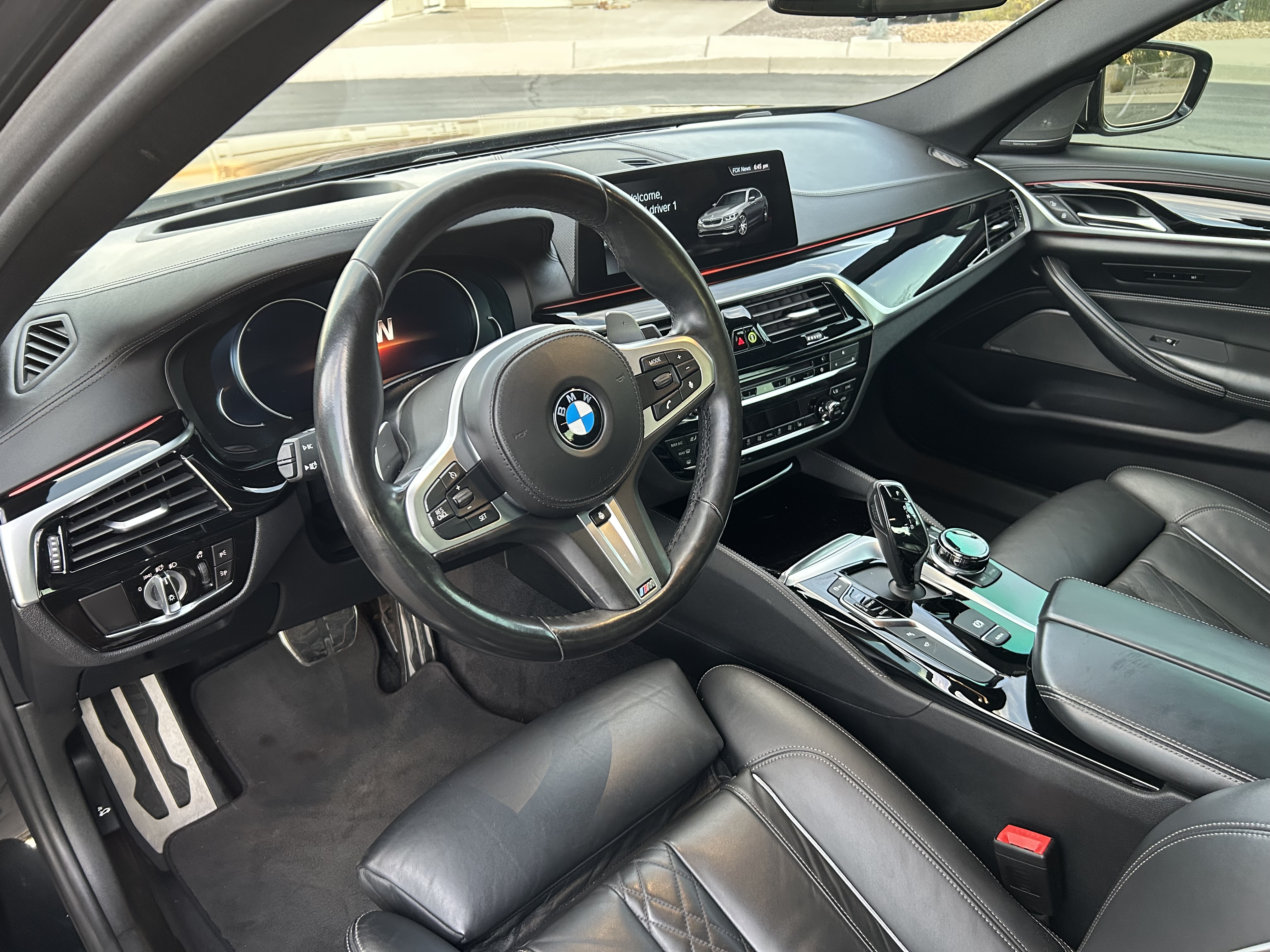 Used 2018 BMW M550i xDrive AWD/4WD image 2