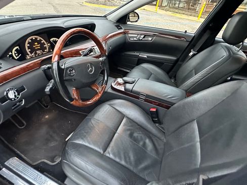 Used 2009 Mercedes-Benz S 550 image 8