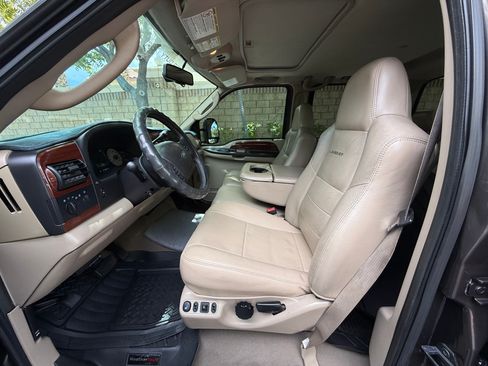 Used 2006 Ford F250 Lariat AWD/4WD image 10