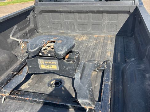 Used 2021 RAM 3500 Tradesman AWD/4WD image 19