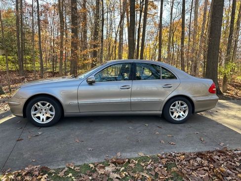 Used 2003 Mercedes-Benz E 320 Sedan image 6