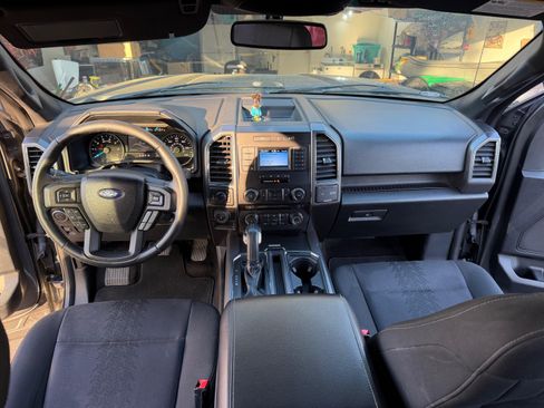 Used 2018 Ford F150 XLT w/ Equipment Group 301A Mid image 18