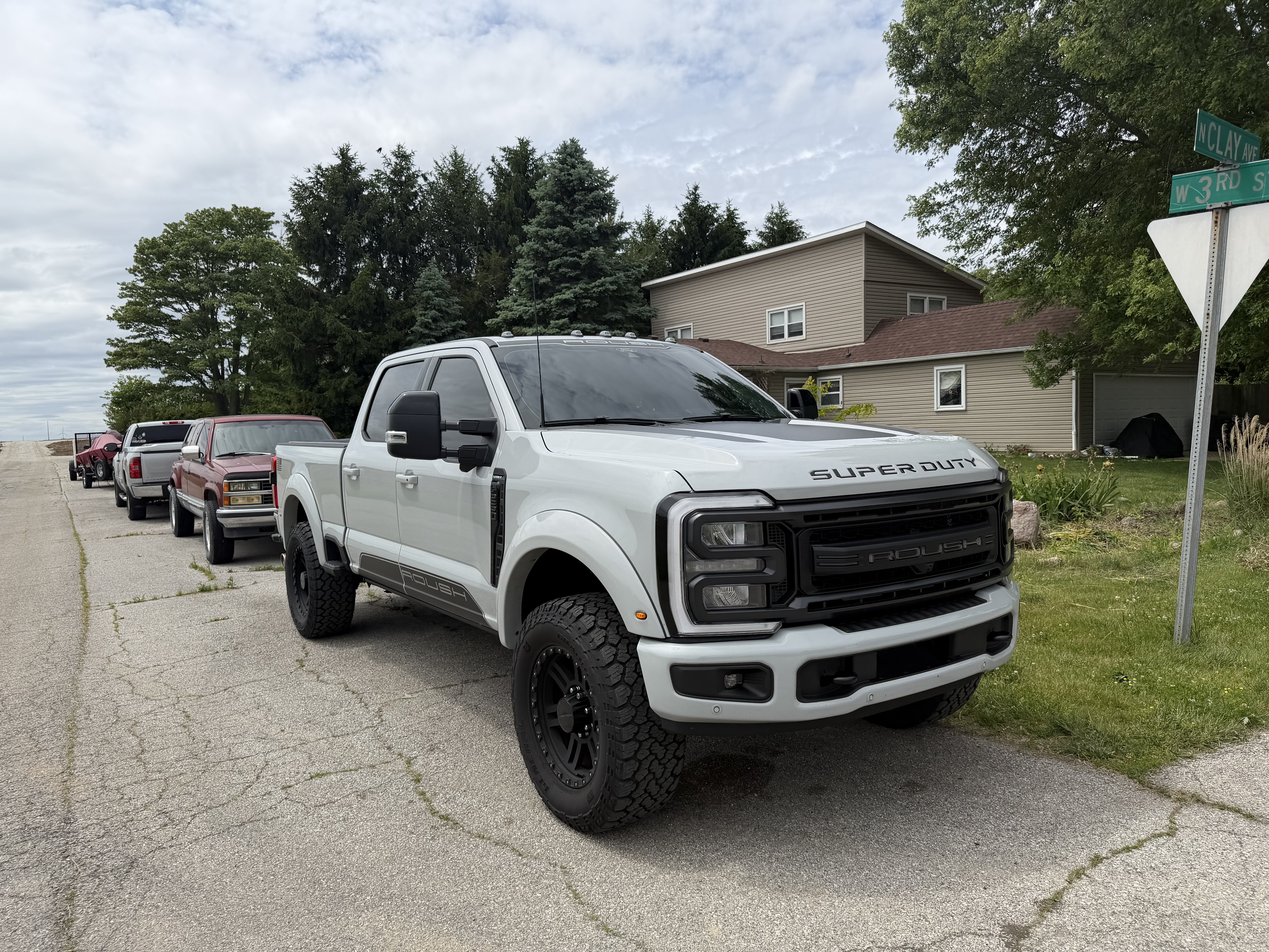 Used 2025 Ford F250 Lariat w/ Lariat Ultimate Package AWD/4WD image 5