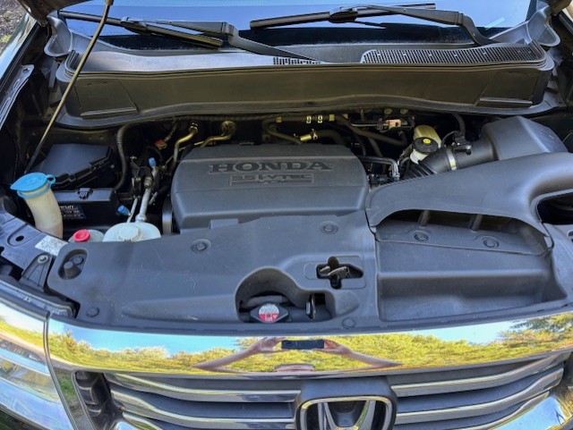 Used 2013 Honda Pilot Touring image 16