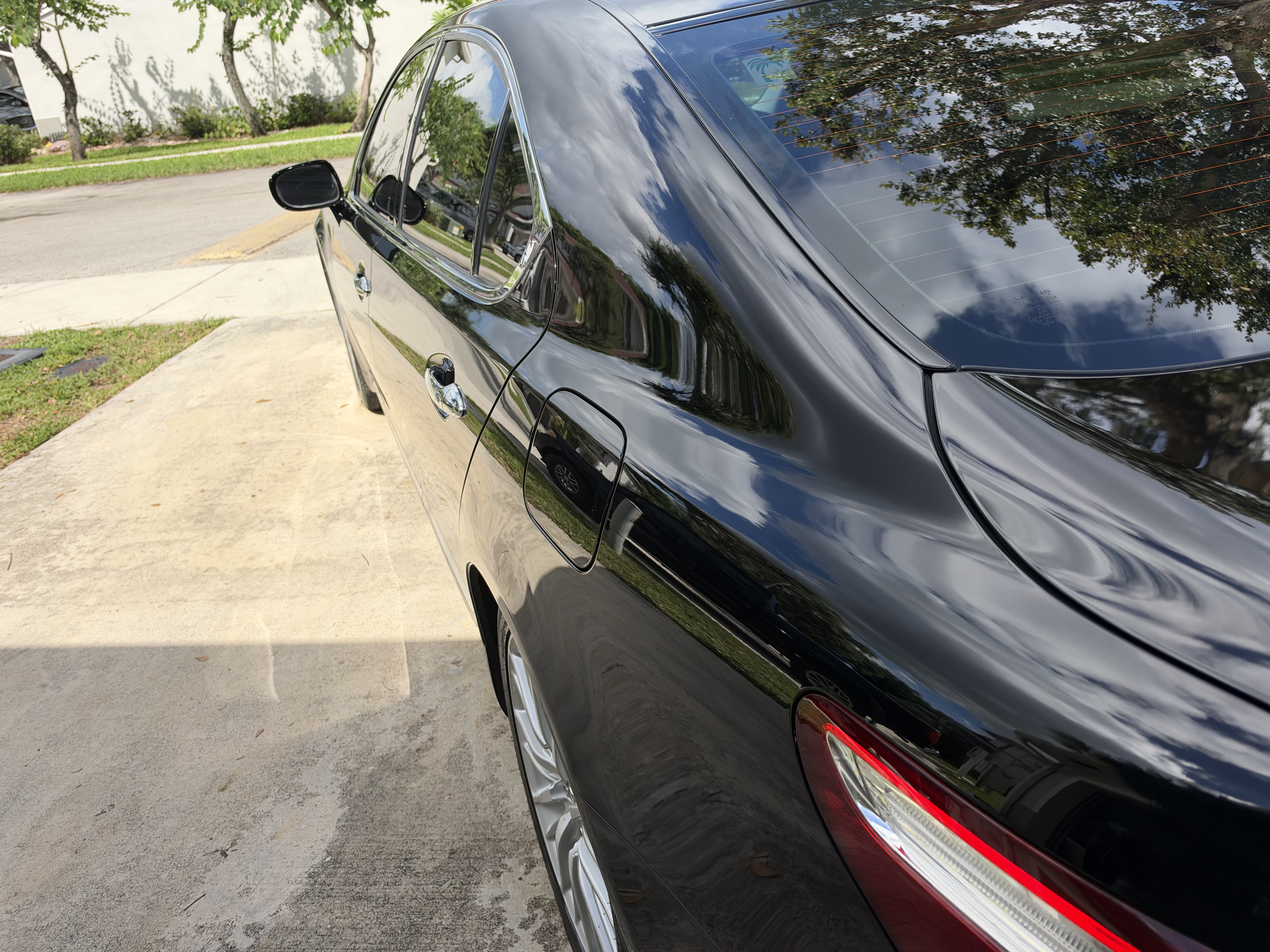 Used 2008 Lexus LS 460 RWD image 8