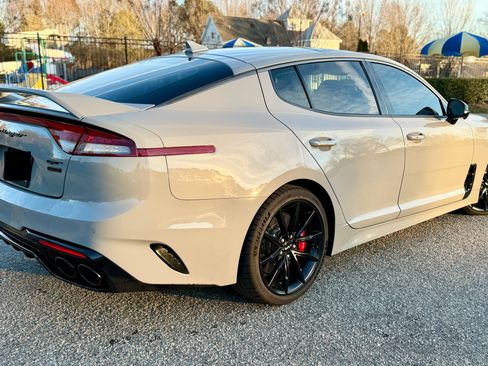 Used 2022 Kia Stinger GT2 w/ Scorpion Package image 9