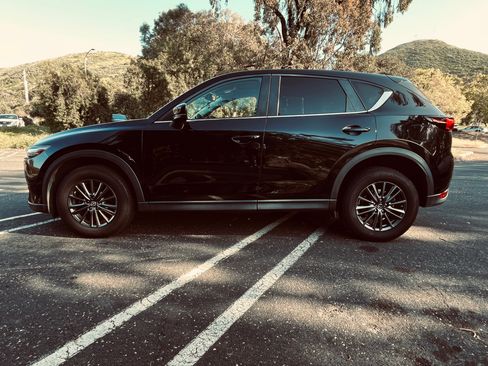 Used 2019 MAZDA CX-5 Touring image 9