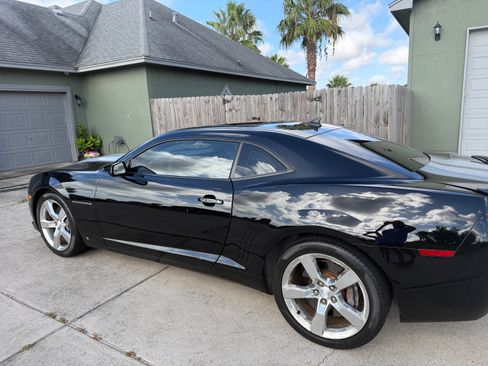 Used 2010 Chevrolet Camaro SS w/ RS Package RWD image 8