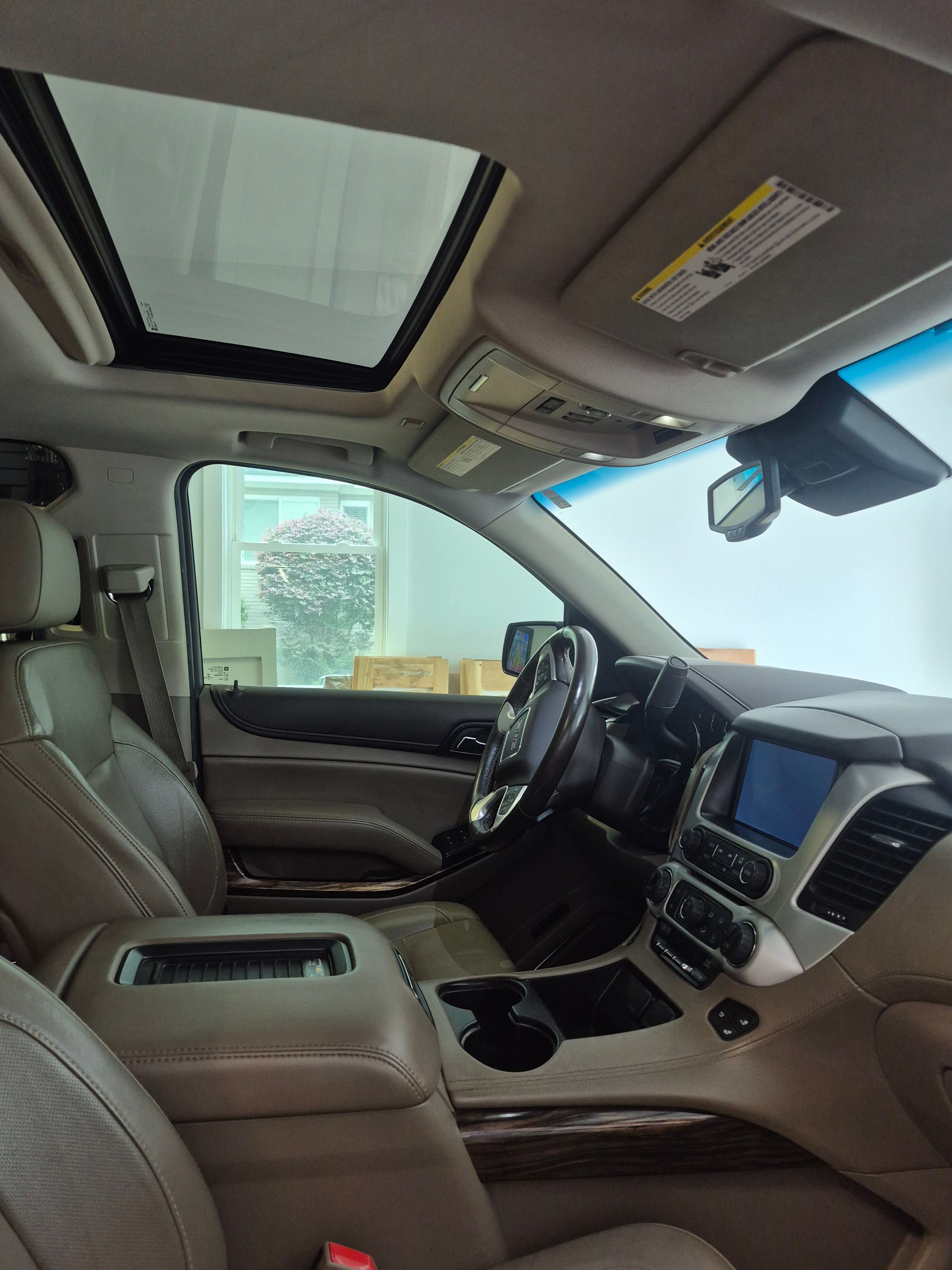 Used 2015 GMC Yukon SLT w/ Open Road Package RWD image 21