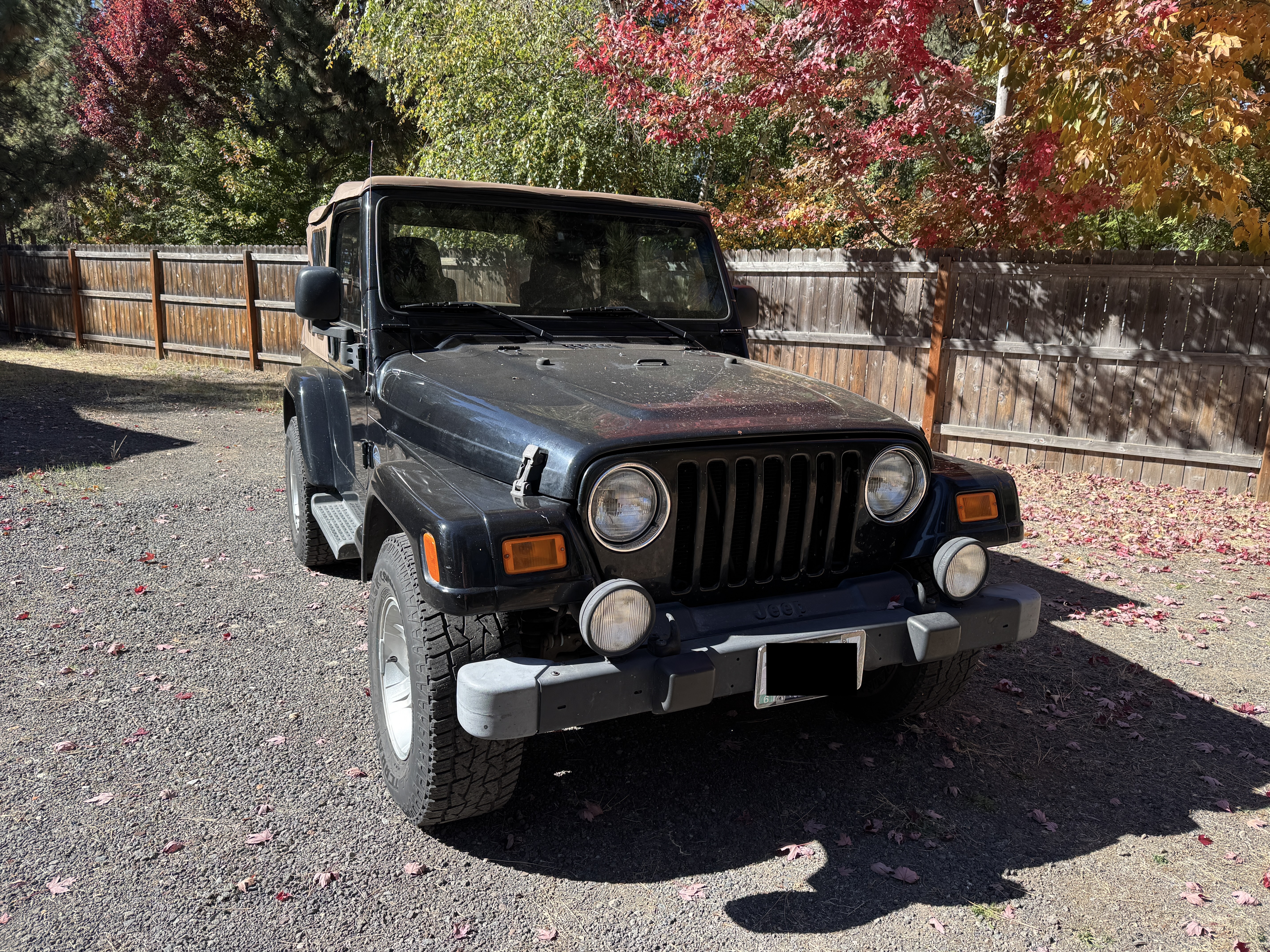 Used 2005 Jeep Wrangler X w/ Rocky Mountain Edition Group AWD/4WD image 2