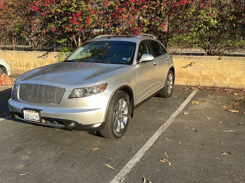 Used 2008 INFINITI FX35 2WD w/ Technology Pkg image 6