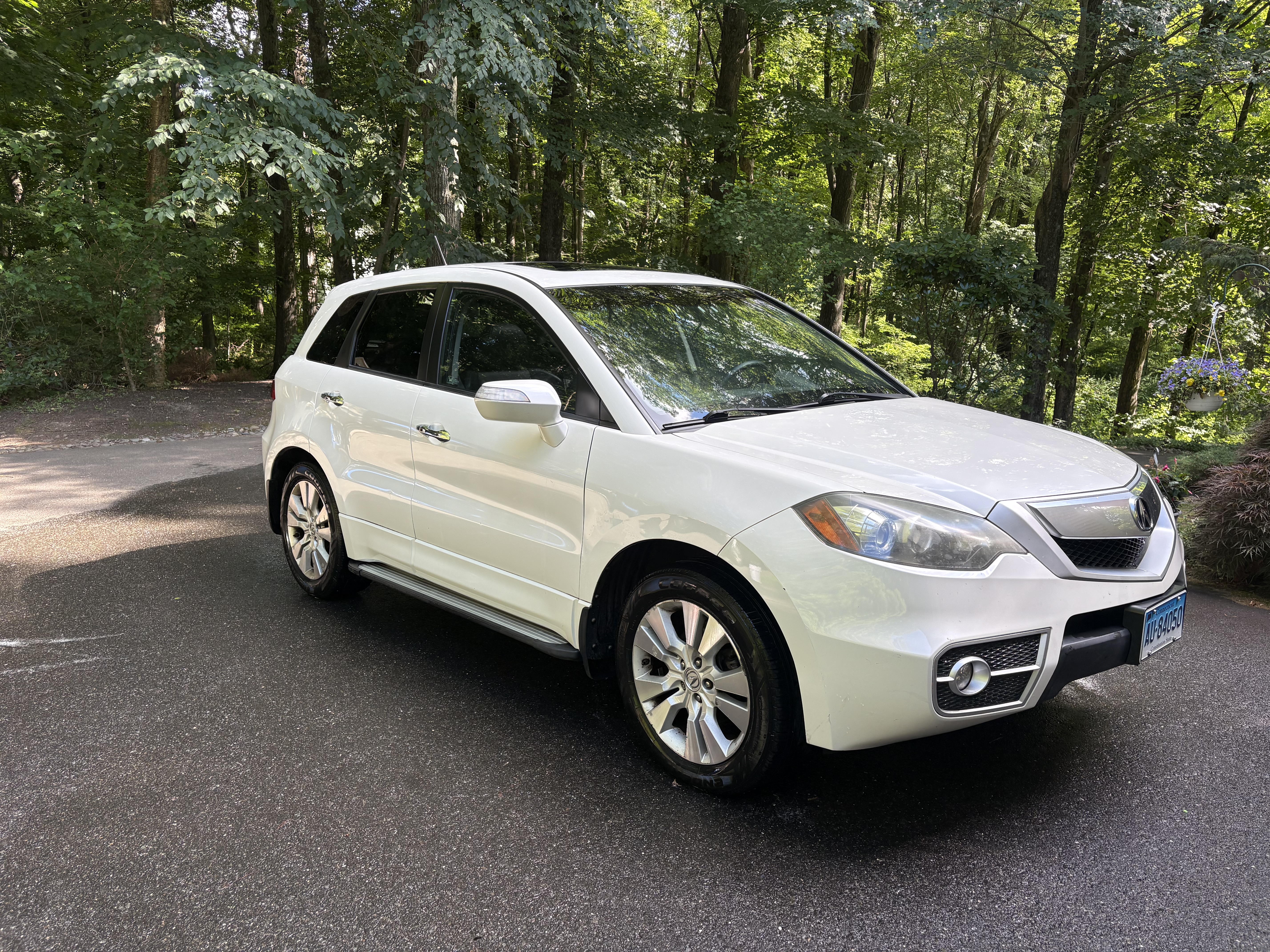 Used 2011 Acura RDX SH-AWD image 2