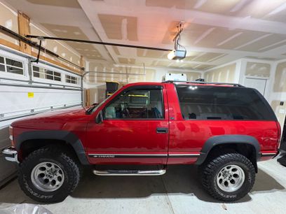 Used 1999 Chevrolet Tahoe Sport Utility 2D w/ Preferred Equipment Group