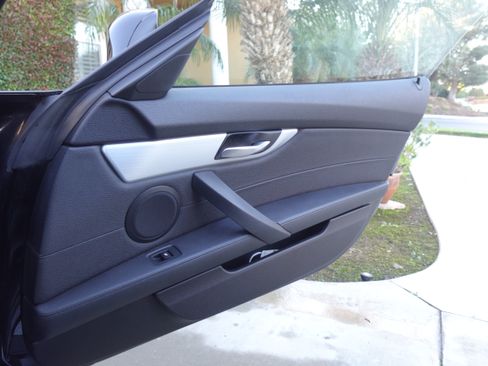 Used 2014 BMW Z4 sDrive35i image 20