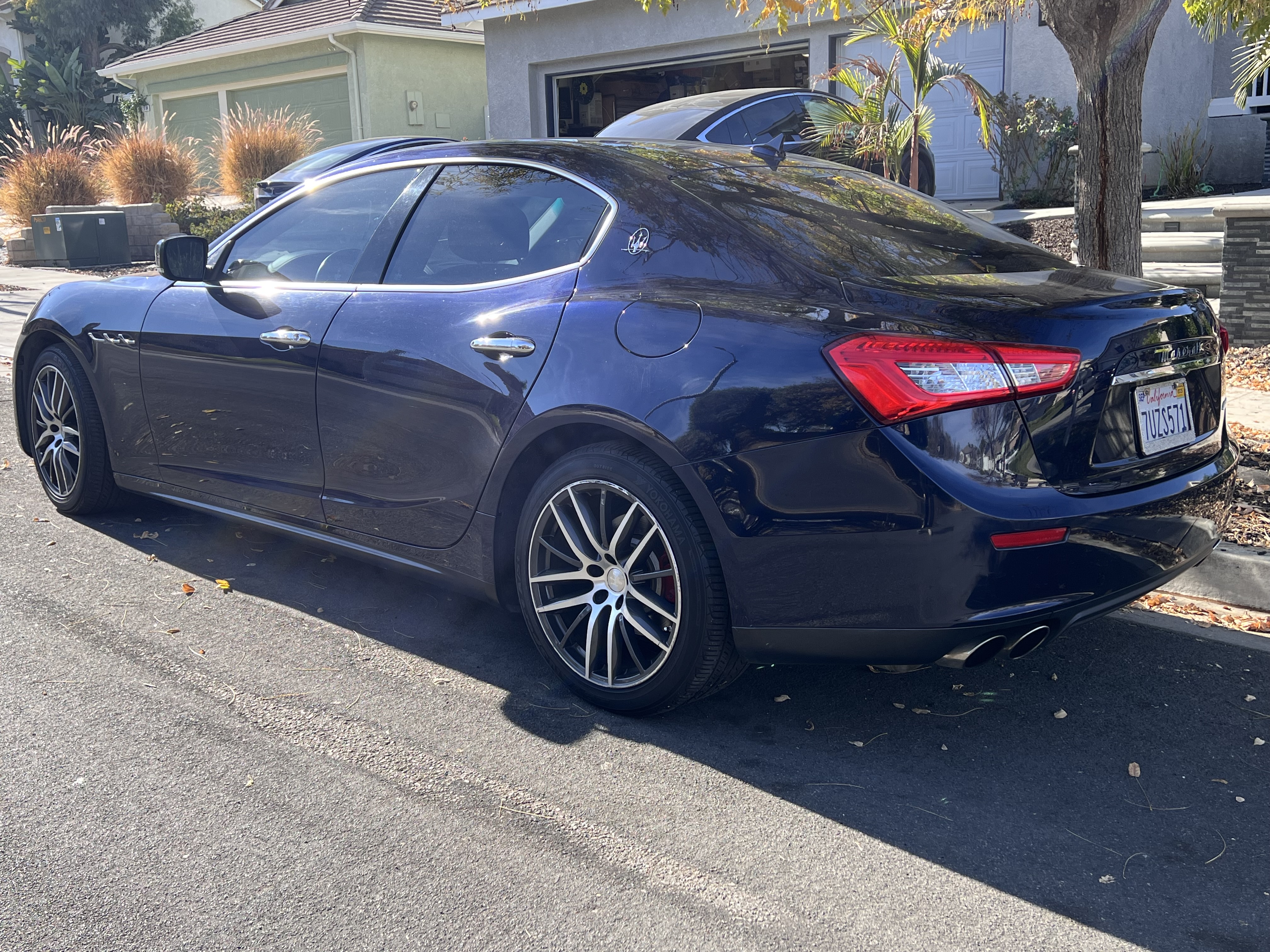 Used 2016 Maserati Ghibli RWD image 4