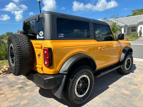 Used 2022 Ford Bronco Outer Banks w/ Sasquatch Package AWD/4WD image 6