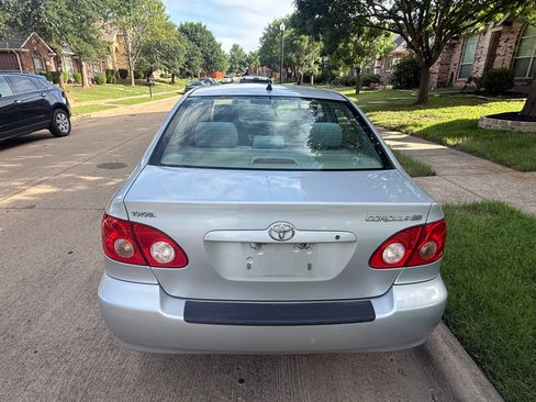Used 2007 Toyota Corolla CE FWD image 5
