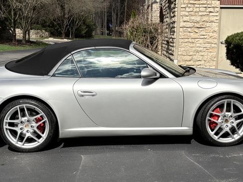 Used 2005 Porsche 911 Carrera S RWD image 1
