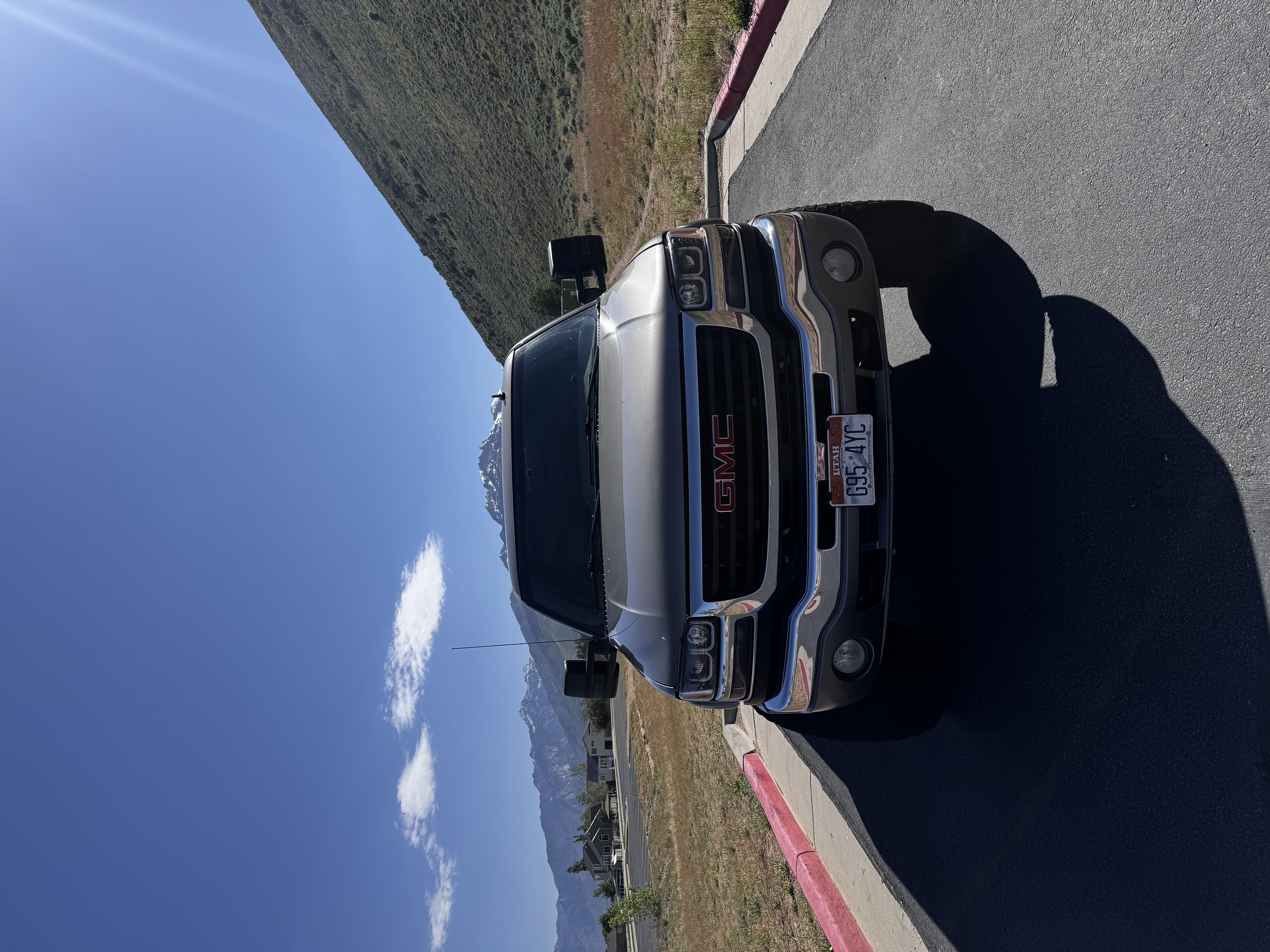 Used 2006 GMC Sierra 2500 SLT w/ Heavy-Duty Power Package AWD/4WD image 8
