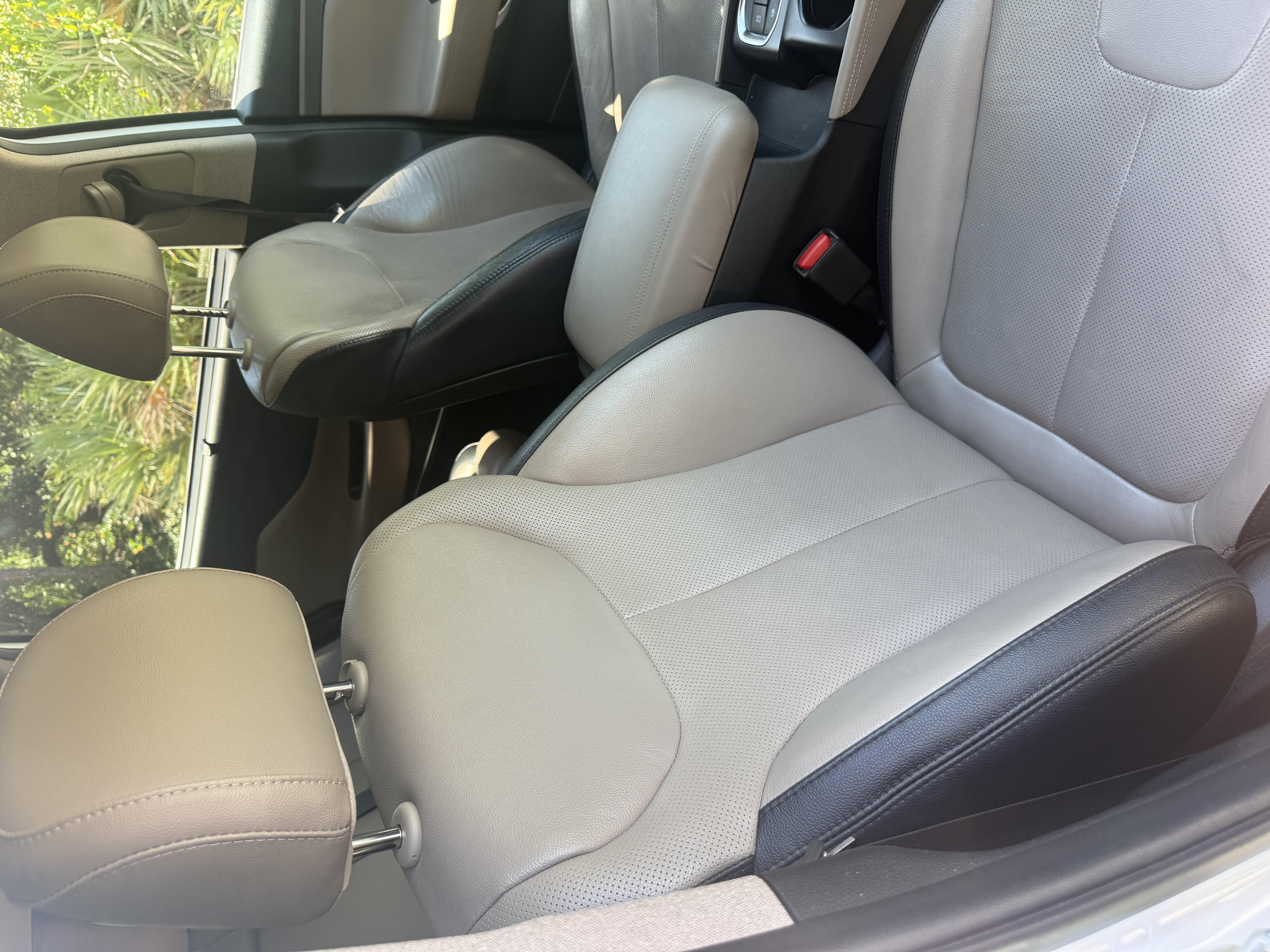 Used 2020 Hyundai Santa Fe SEL FWD image 15