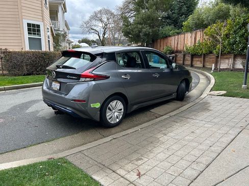 Used 2020 Nissan Leaf S w/ S Charge Package image 4