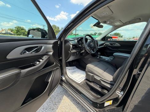 Used 2019 Chevrolet Traverse LS w/ LPO, Floor Liner Package FWD image 23