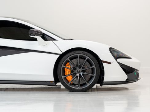 Used 2019 McLaren 570S Coupe image 13