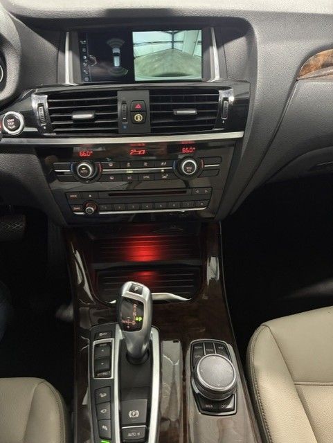 Used 2017 BMW X3 xDrive28i AWD/4WD image 14