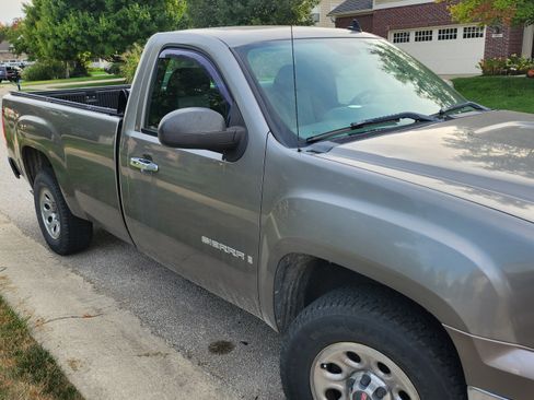 Used 2008 GMC Sierra 1500 W/T image 8