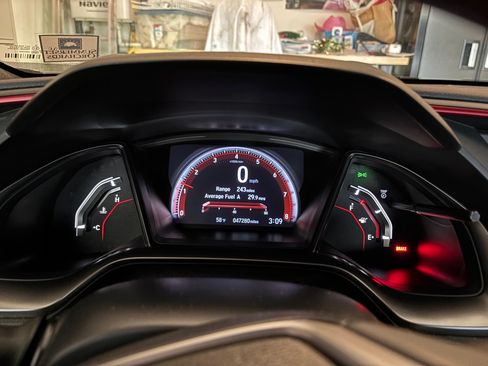 Used 2020 Honda Civic Si image 9