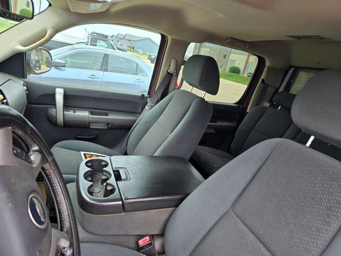 Used 2007 Chevrolet Silverado 1500 LT w/ 1LT Convenience Package image 6