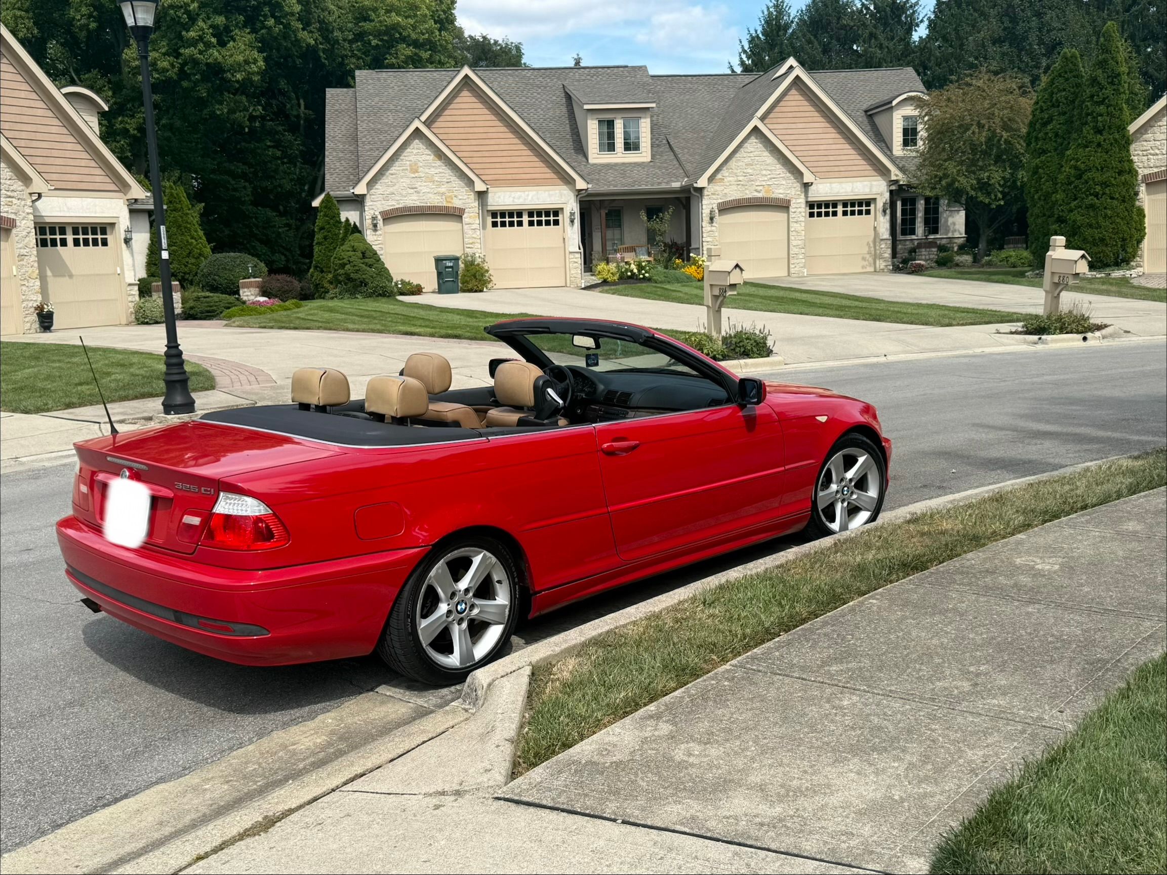 Used 2004 BMW 325Ci Convertible RWD image 3