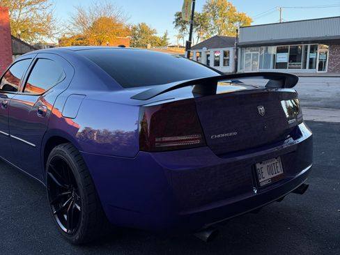 Used 2007 Dodge Charger SRT8 w/ SRT Option Group III image 9