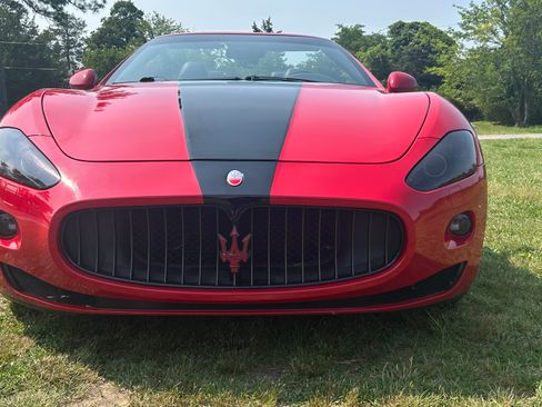 Used 2011 Maserati GranTurismo Convertible image 13