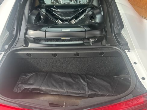 Used 2018 Acura NSX image 6